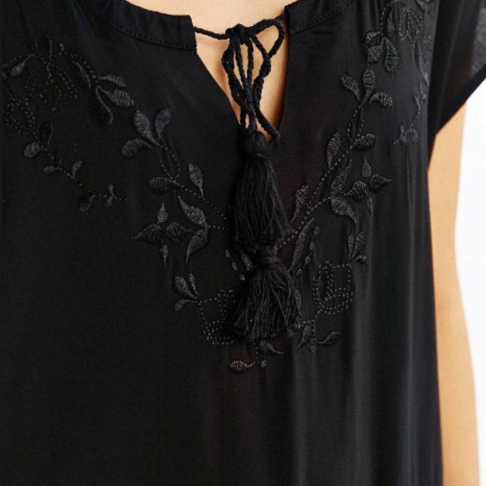 Somedays Lovin stone flower embroidered blouse